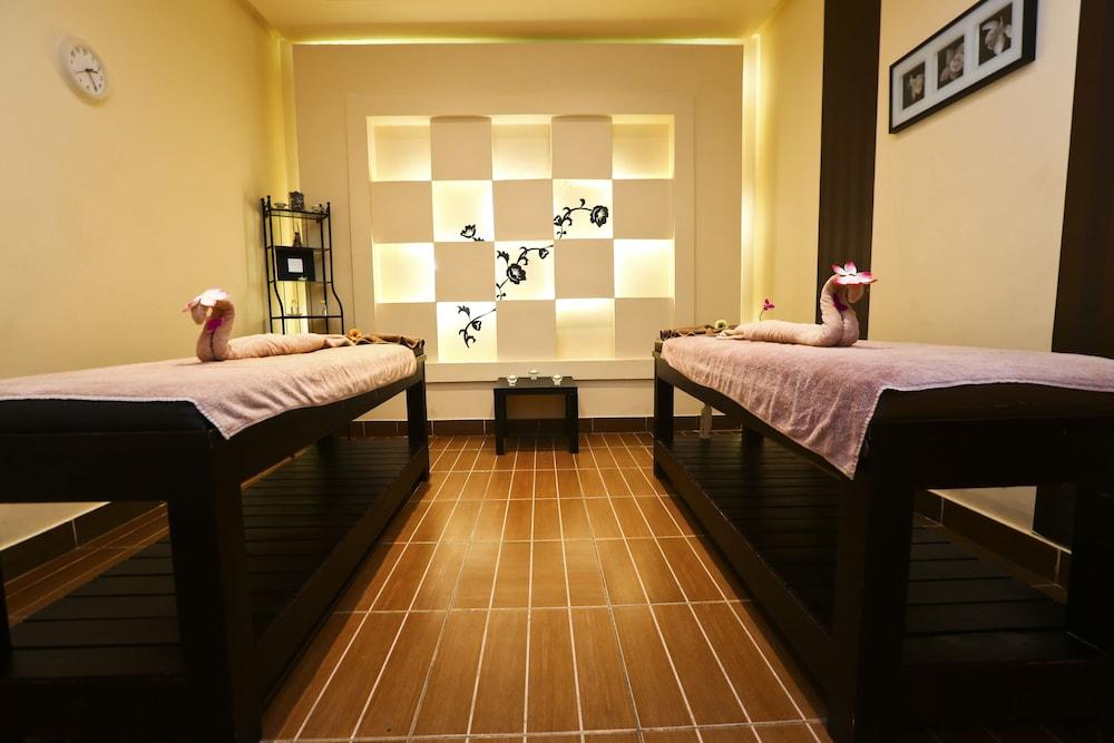 Charmillion Sea Life Курортный комплекс 4*